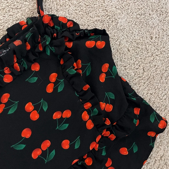 Romeo & Juliet couture cherry print ruffle to crop blouse  cherrycoded girly - Picture 6 of 6